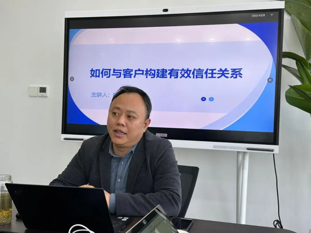 c550316ab46bf76c89c471ff7d54cd4a.jpg c550316ab46bf76c89c471ff7d54cd4a.jpg